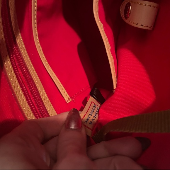 Dooney & Bourke Chevron print handbag - Picture 9 of 10